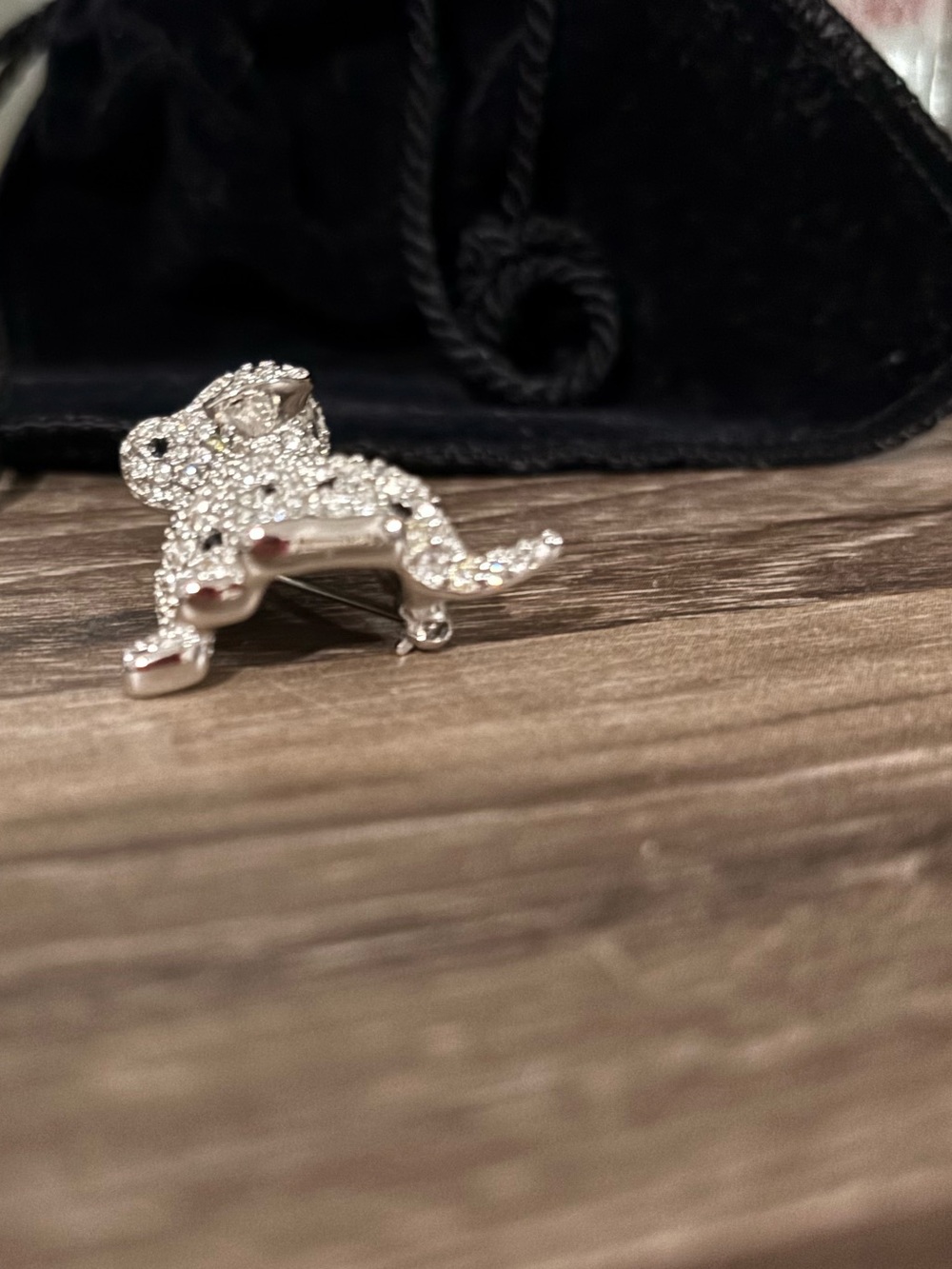 Vintage Swarovski Crystal Dalmatian Puppy Brooch Elegant - Picture 4 of 7